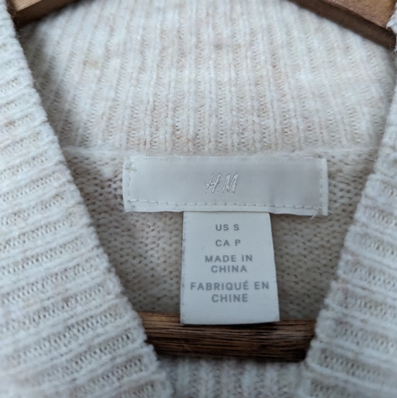 H&M gemstone sweater - Picture 4 of 4